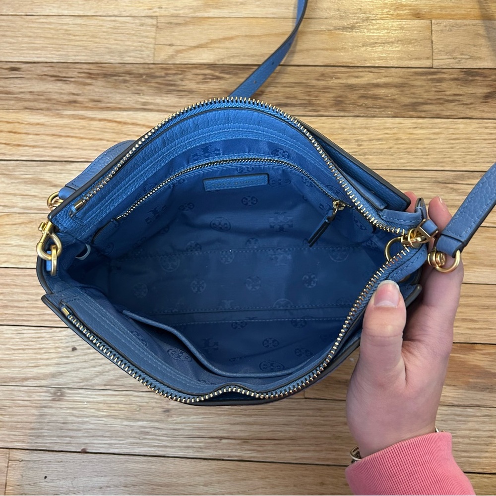 Tory Burch Crossbody - Picture 6 of 11